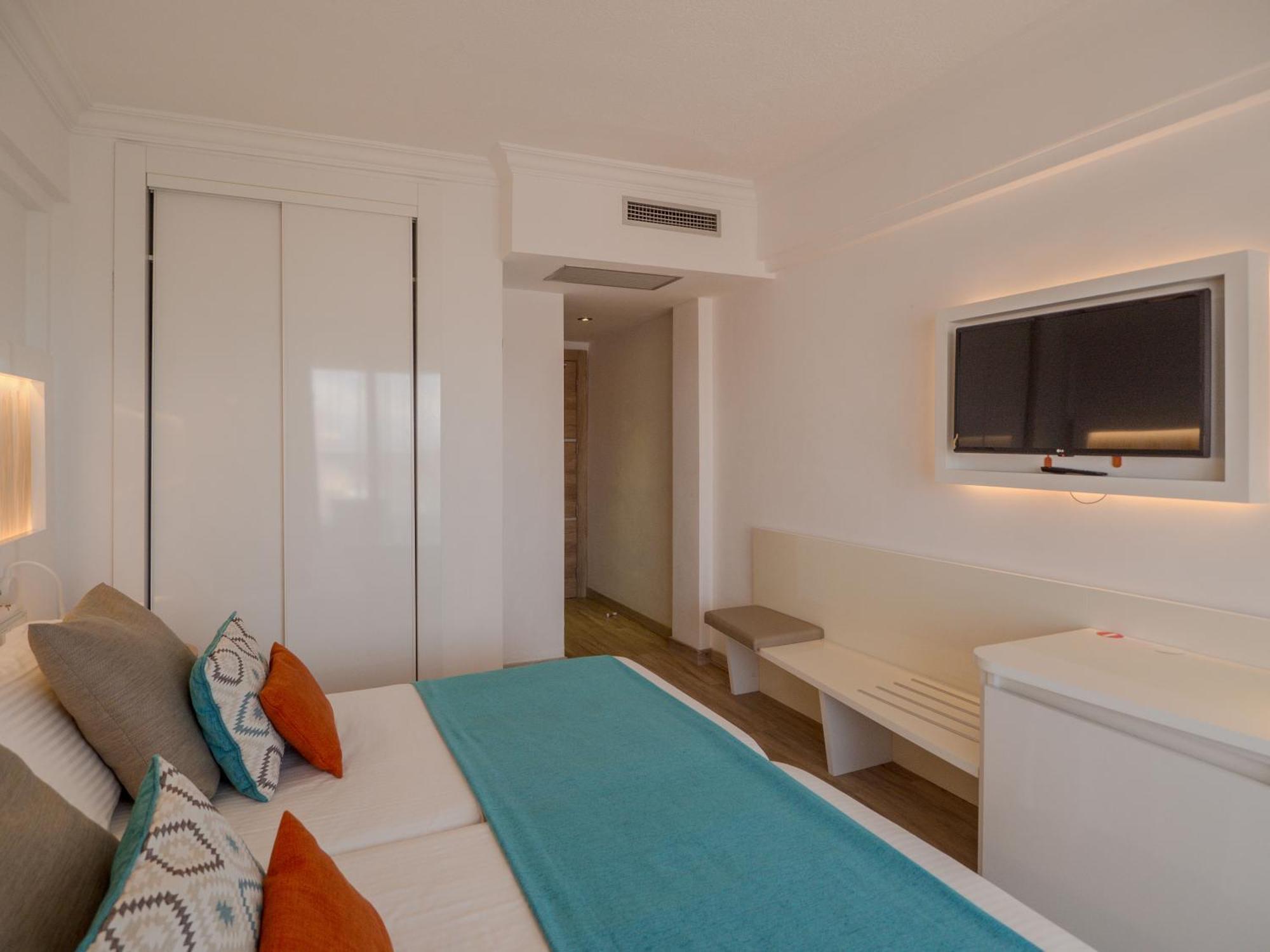 Hotel Ipanema Beach El Arenal  Bagian luar foto